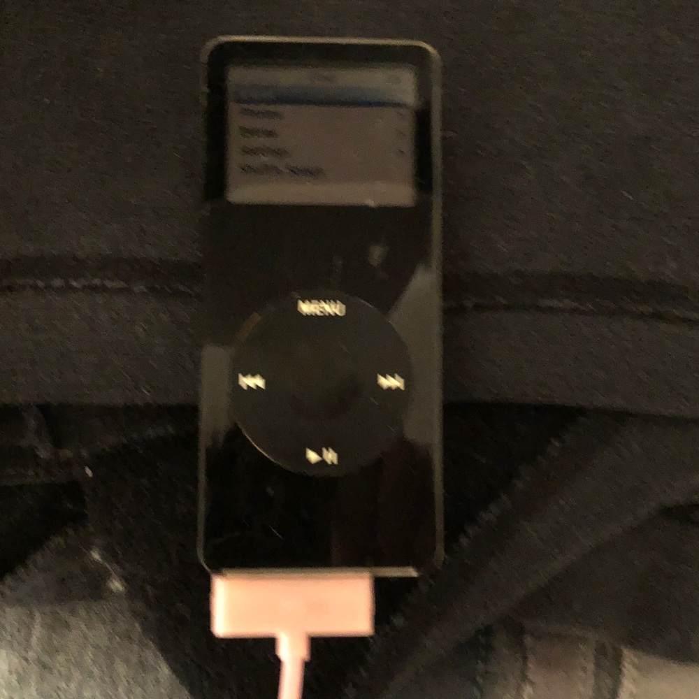 Black iPod 4GB Used Good Condition